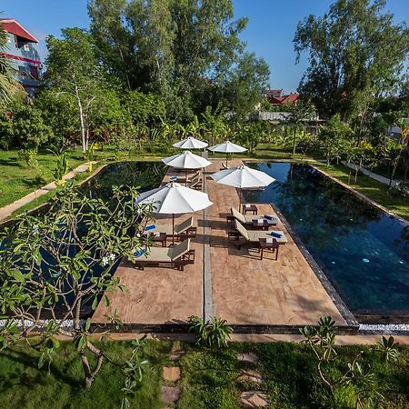 Blue Spring Boutique Hotel Siem Reap Luaran gambar