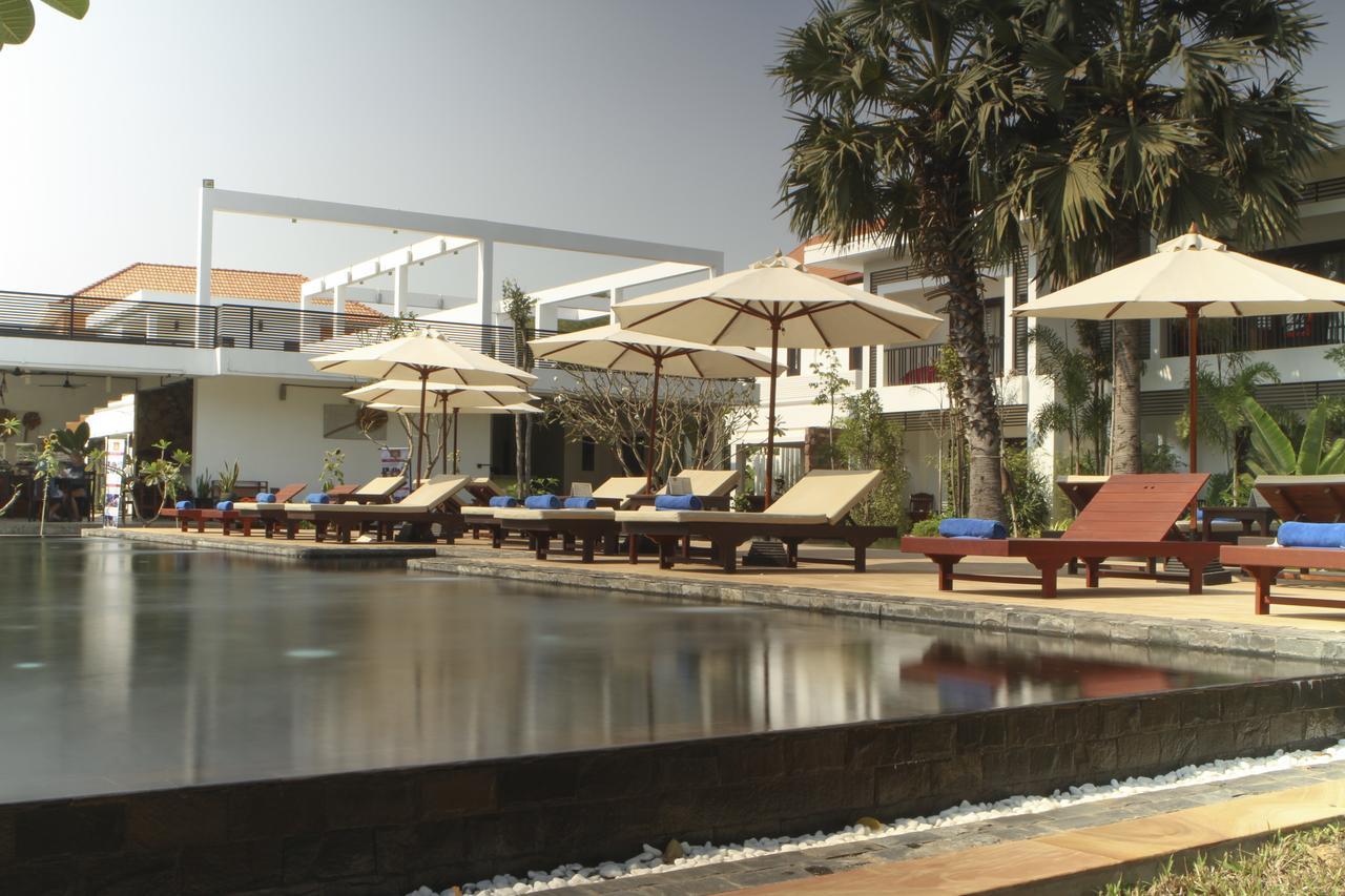 Blue Spring Boutique Hotel Siem Reap Luaran gambar
